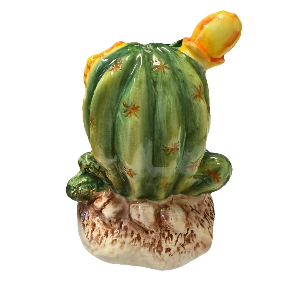 Vintage Cactus‎ Salt & Pepper Shakers Set Hummingbird Southwest Desert